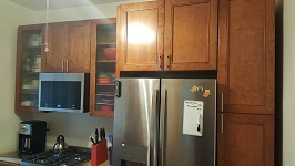 Kitchen Cabinets Installed From Top To Bottom